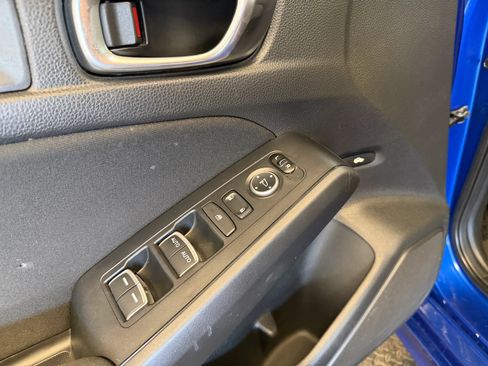 Used 2022 Honda Civic Sport image 11