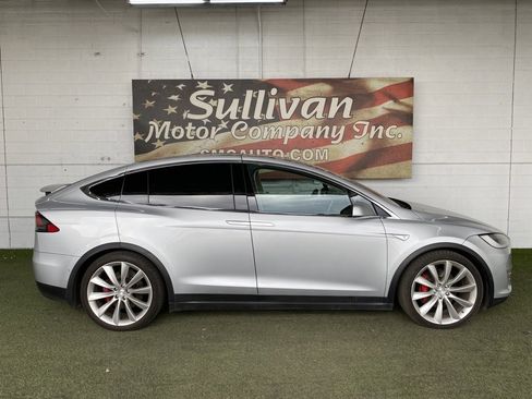 Used 2016 Tesla Model X P90D image 6