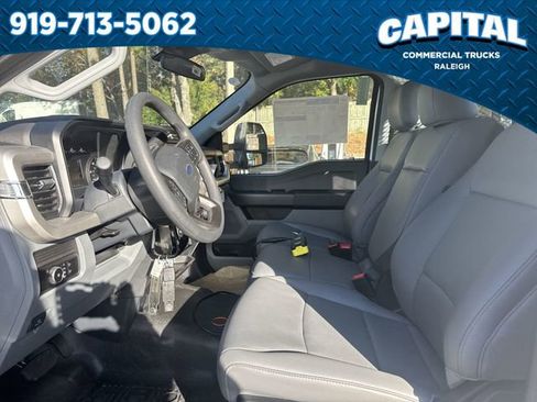 New 2025 Ford F350 XL w/ XL Chrome Package image 17
