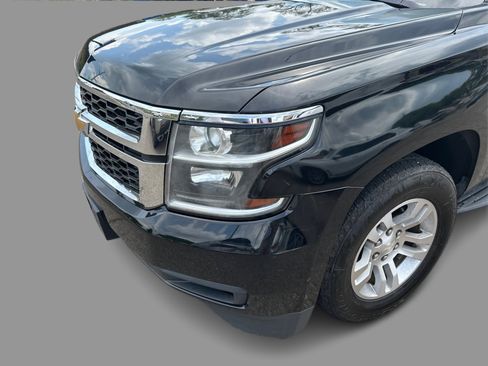 Used 2019 Chevrolet Suburban LT AWD/4WD image 24