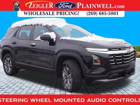 Used 2025 Chevrolet Equinox LT image 4