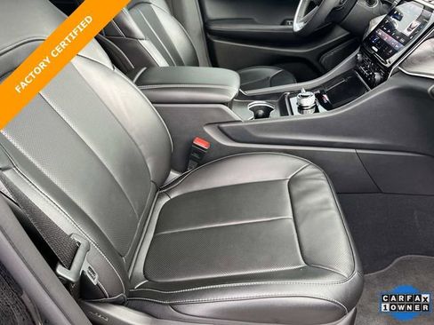 Certified 2024 Jeep Grand Cherokee L Limited w/ Luxury Tech Group II image 25