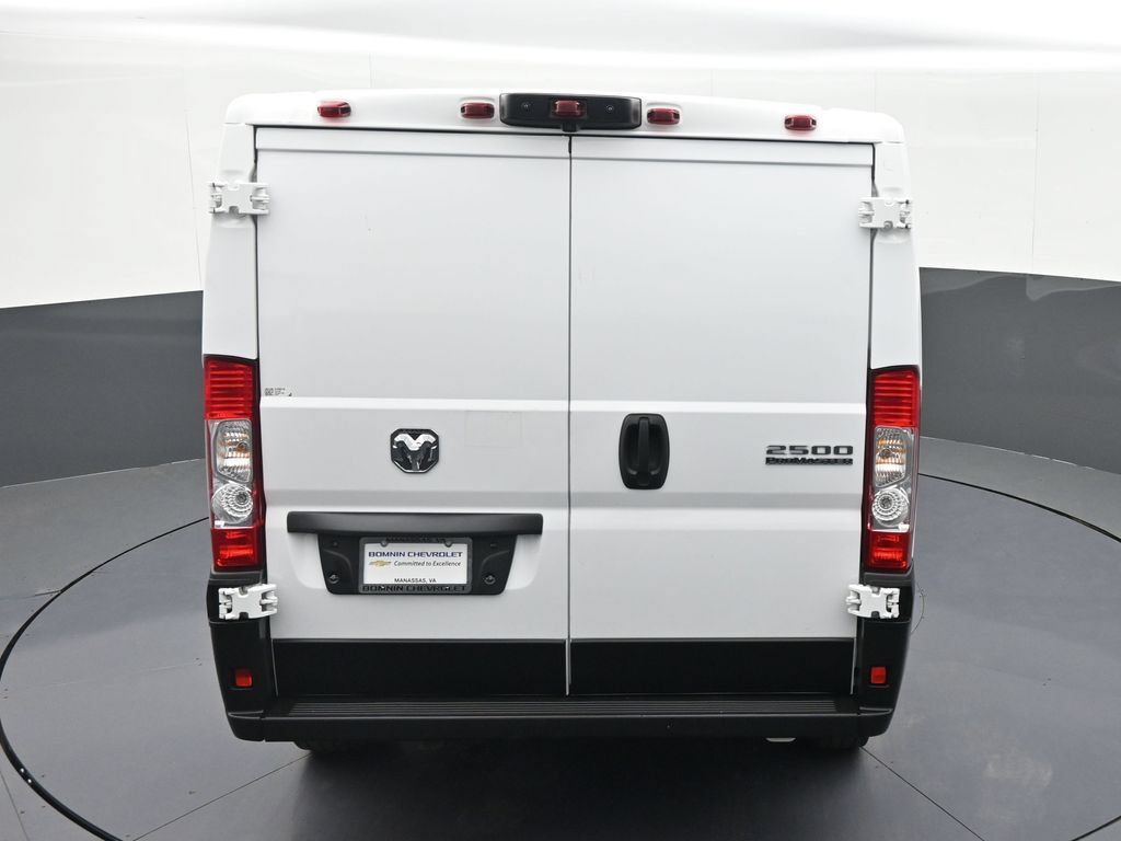 Used 2025 RAM ProMaster 2500 w/ Convenience Group FWD image 29
