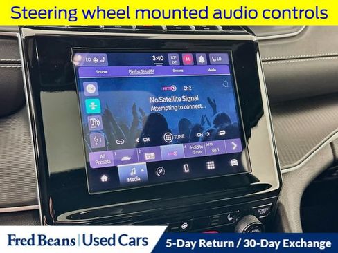 Used 2024 Jeep Grand Cherokee L Laredo AWD/4WD image 17