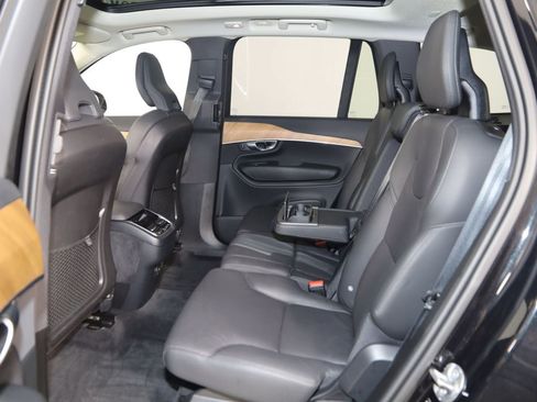 Used 2025 Volvo XC90 B5 Plus w/ Protection Package Premier AWD/4WD image 51