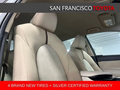 Certified 2018 Toyota Camry LE image 20