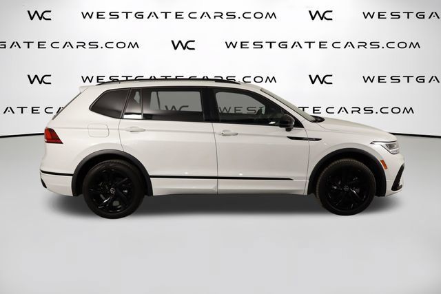 Used 2024 Volkswagen Tiguan SE R-Line AWD/4WD image 49