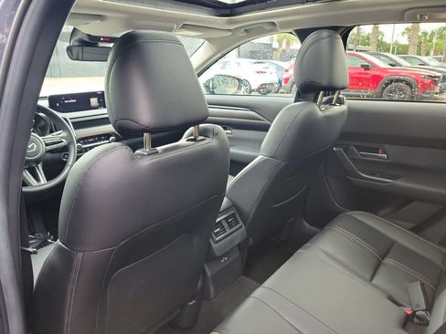 Used 2025 MAZDA CX-50 AWD 2.5 S w/ Premium Plus Pkg image 16