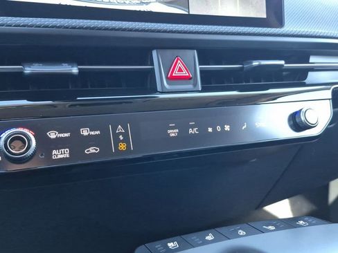 New 2025 Kia EV6 Wind image 23
