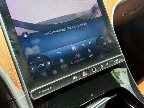 Used 2023 Mercedes-Benz C 300 Sedan image 26