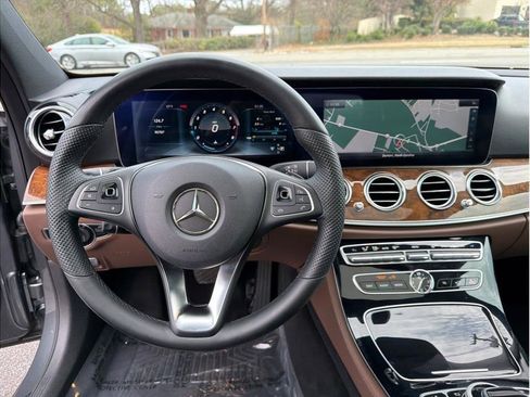 Used 2017 Mercedes-Benz E 300 E 300 Sedan 4D image 14