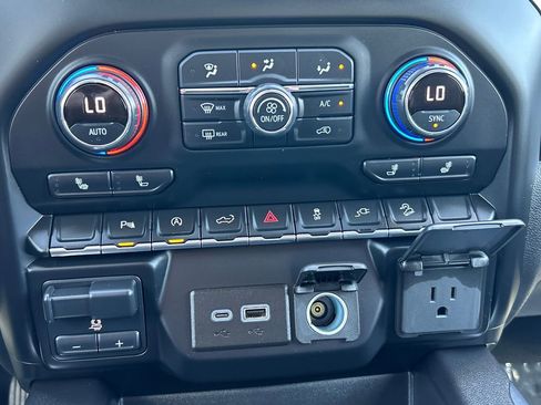 Used 2021 Chevrolet Silverado 1500 RST w/ All Star Edition Plus image 14