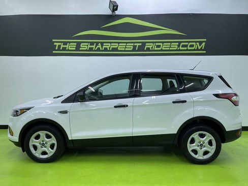 Used 2018 Ford Escape S image 6