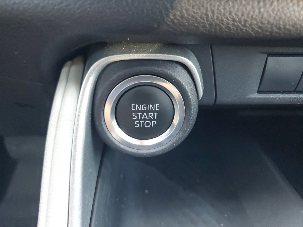 Certified 2025 Toyota Grand Highlander FWD image 22