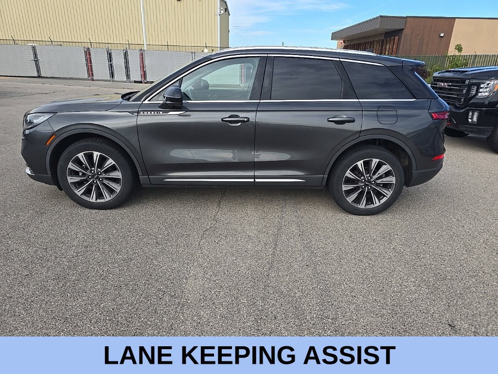 Used 2020 Lincoln Corsair Reserve w/ Elements Package AWD/4WD image 3