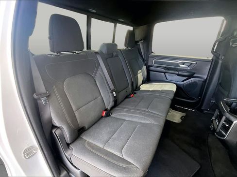 Used 2022 RAM 1500 Big Horn AWD/4WD image 20