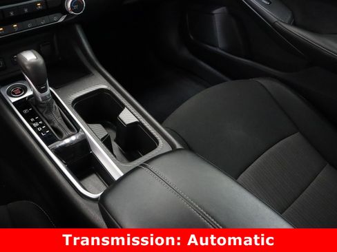 Used 2024 Nissan Sentra SV image 16