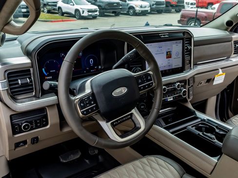 Used 2026 Ford F450 Platinum w/ Platinum Plus Package image 17