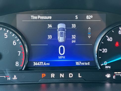 Certified 2022 Ford Explorer XLT w/ Class IV Trailer Tow Package image 29