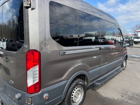 Used 2018 Ford Transit 350 XLT image 11