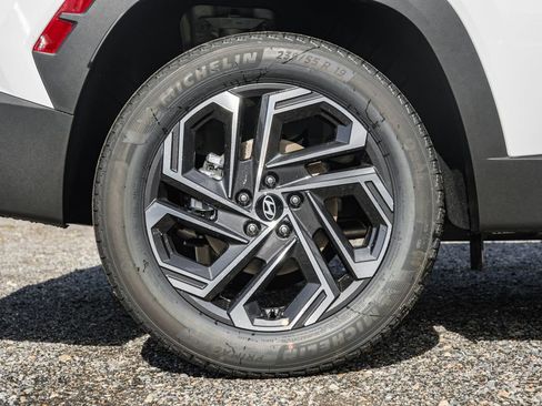 New 2026 Hyundai Tucson Limited w/ Tow & Go Package image 17