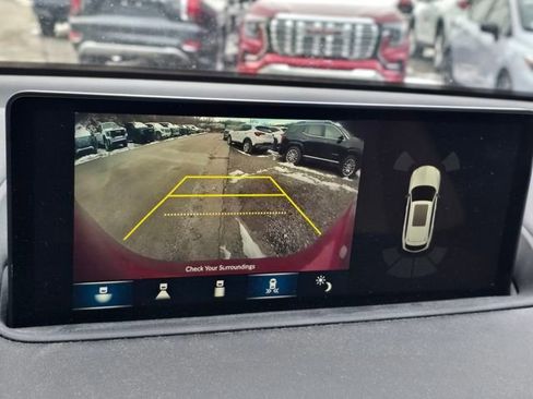 Used 2024 Acura MDX SH-AWD w/ Technology Package image 17