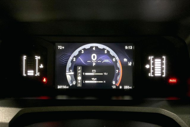 Certified 2025 Toyota 4Runner SR5 AWD/4WD image 21
