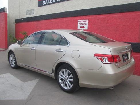 Used 2010 Lexus ES 350 image 8