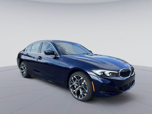 New 2026 BMW 330i xDrive Sedan w/ Premium Package image 7