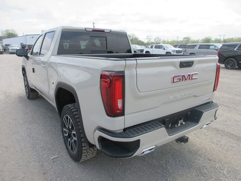New 2026 GMC Sierra 1500 AT4 w/ AT4 Premium Package image 9
