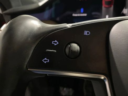 Used 2021 Tesla Model S Plaid image 19