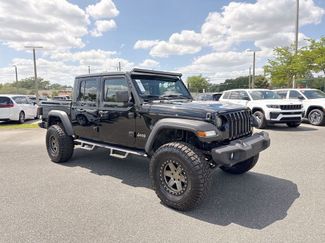 Used 2021 Jeep Gladiator Sport w/ Trailer Tow Package video 1