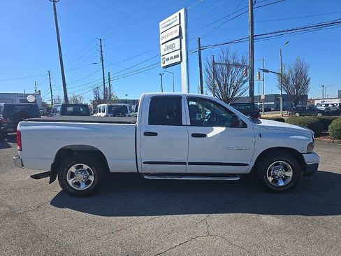 Used 2005 Dodge Ram 2500 Truck SLT w/ Quad Cab Big Horn Value Group image 2