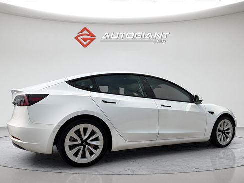 Used 2021 Tesla Model 3 Standard Range Plus RWD image 8
