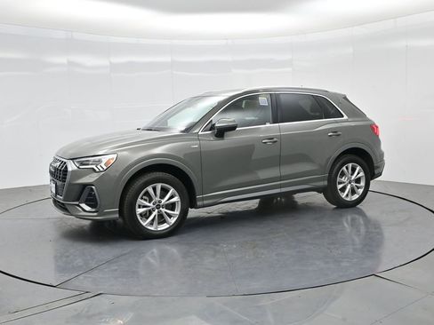 Used 2025 Audi Q3 2.0T Premium AWD/4WD image 10