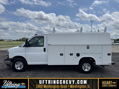New 2025 Chevrolet Express 3500 w/ Power Convenience Package