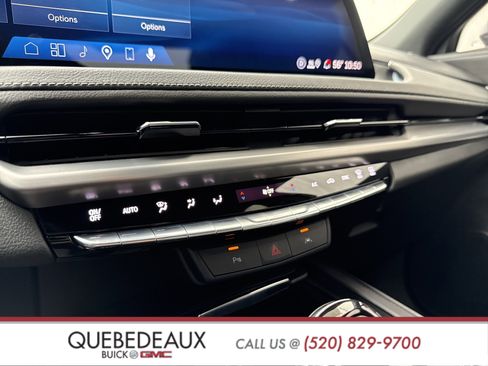 Used 2025 Cadillac XT4 Premium Luxury image 26
