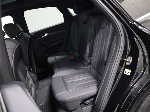 Used 2023 Audi Q5 2.0T Premium Plus w/ Premium Plus Package AWD/4WD image 33