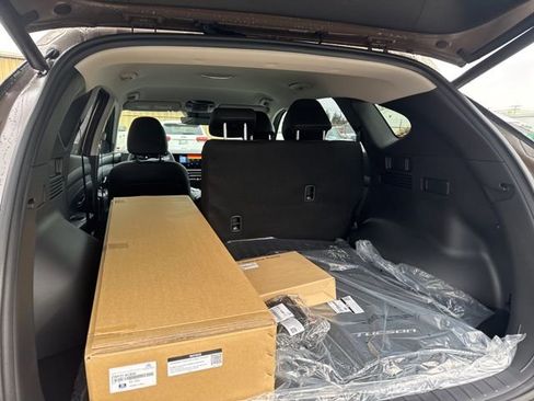 New 2026 Hyundai Tucson SEL AWD/4WD image 14