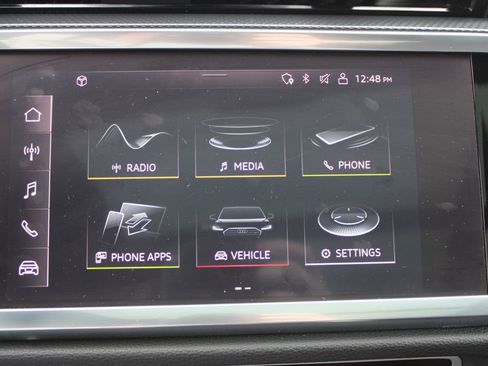 Used 2022 Audi Q3 2.0T Premium w/ Convenience Package image 14