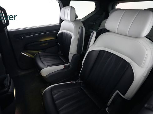 Used 2024 Kia EV9 GT-Line image 24