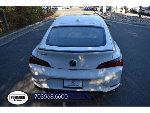 New 2025 Acura Integra A-Spec image 9