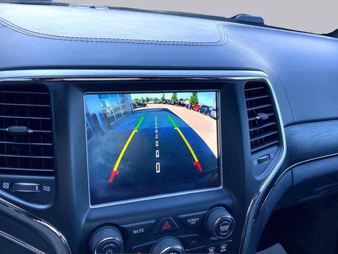 Used 2018 Jeep Grand Cherokee High Altitude AWD/4WD image 28