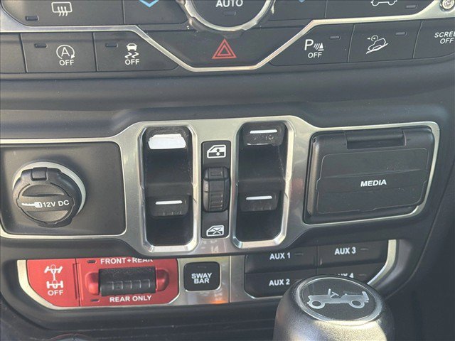 Used 2018 Jeep Wrangler Unlimited Rubicon AWD/4WD image 18