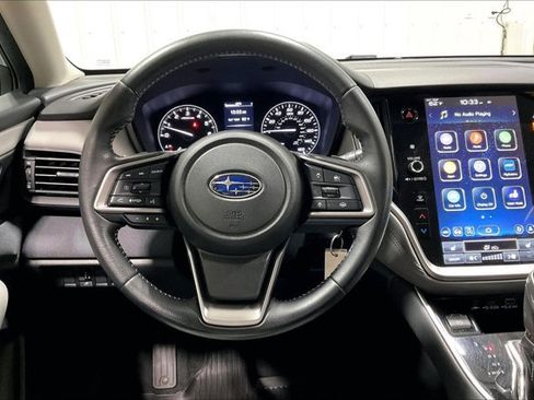 Used 2023 Subaru Outback Premium image 5