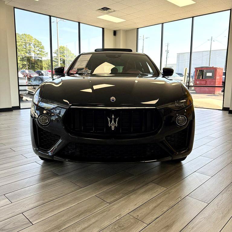 Used 2019 Maserati Levante GranSport AWD/4WD image 2