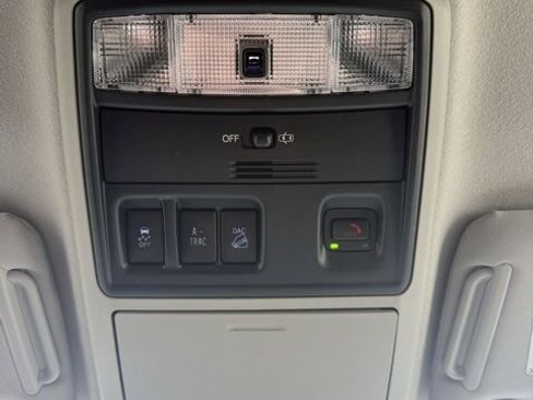 Used 2023 Toyota 4Runner SR5 image 32