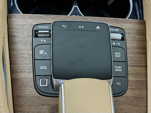 New 2026 Mercedes-Benz GLS 450 4MATIC image 21