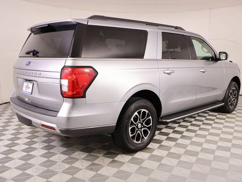 Used 2023 Ford Expedition Max XLT image 22