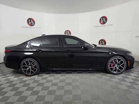 Certified 2023 BMW M550i xDrive w/ Executive Package AWD/4WD image 3
